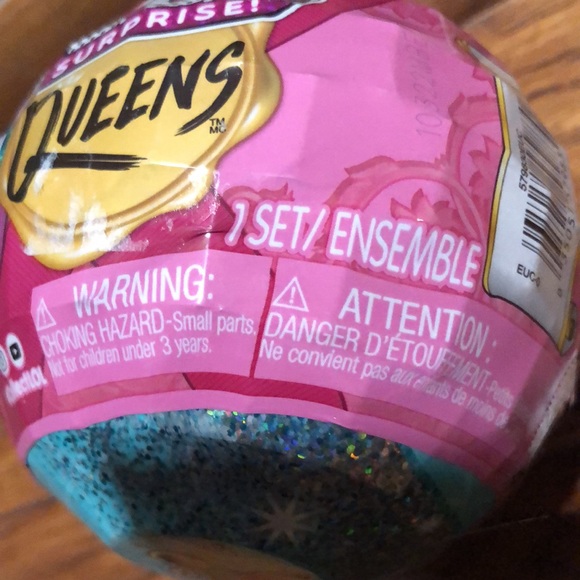 LOL SURPRISE BALL 1 SET! FOR A GIRL WHO LOVES LOL SURPRISES! SMOKE FREE HOME - Picture 3 of 4